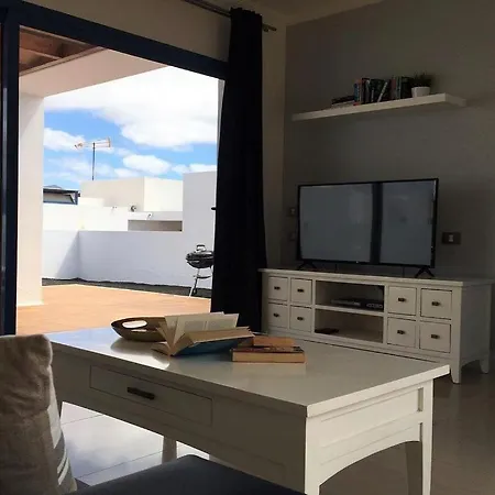 Miramar C3 Beautiful With With Private Heated Pool Wifi Air Conditioning