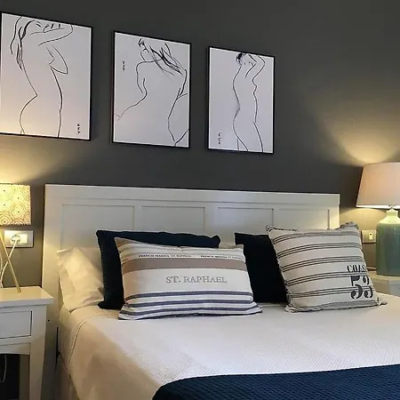 Villa Miramar C3 Beautiful With With Private Heated Pool Wifi Air Conditioning